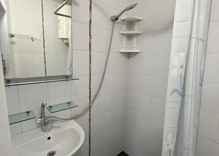 Cozy House On Vanceti Street * Odessza